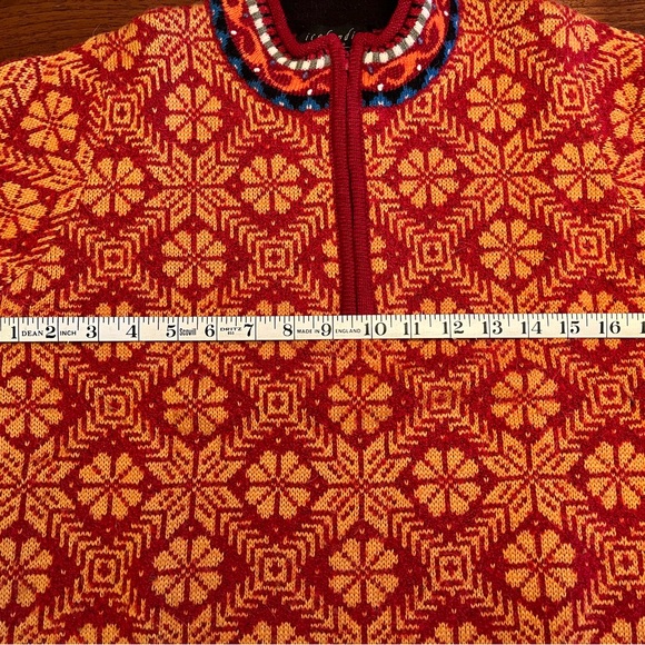 Colorful Geometric Pattern Sweater - Picture 8 of 10